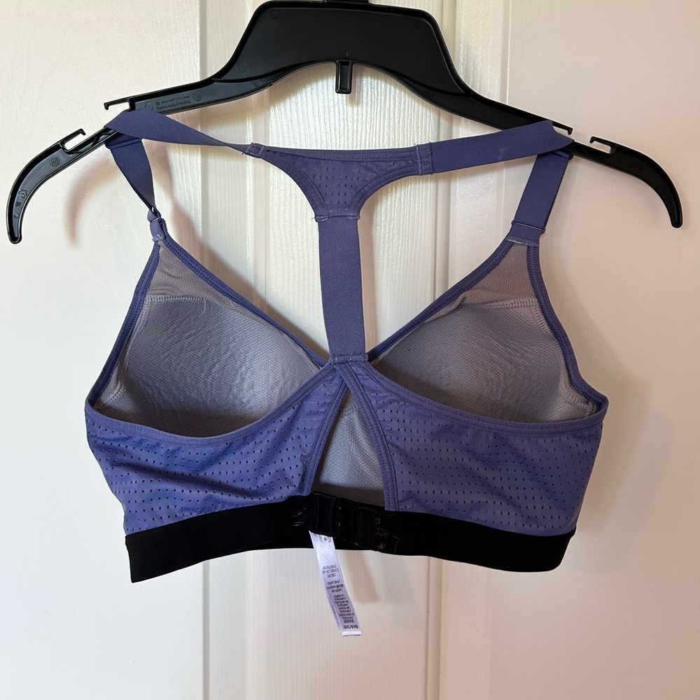 Sports Bra - Picture 2 of 3